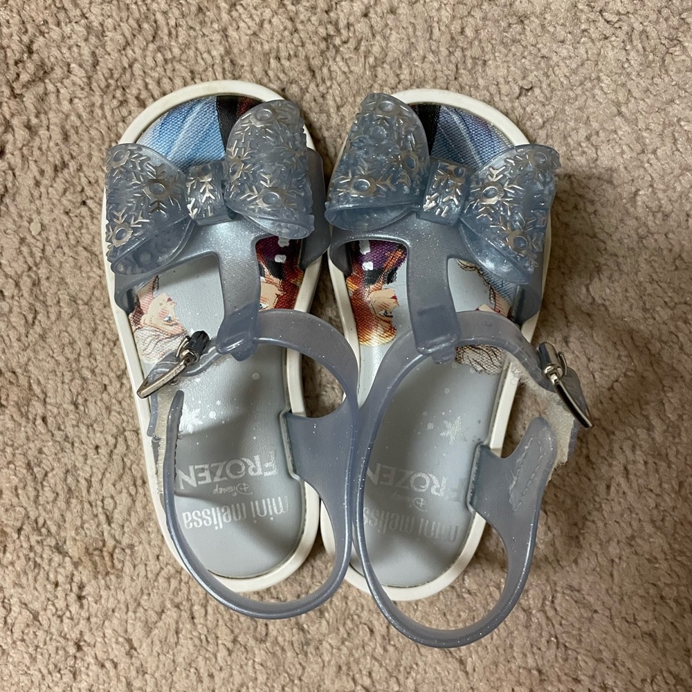 Mini Melissa Frozen Sandal toddler size 8